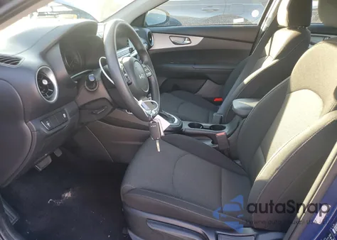 2024 Kia Forte Lx из США, поврежденный, VIN 3KPF24AD7RE735656